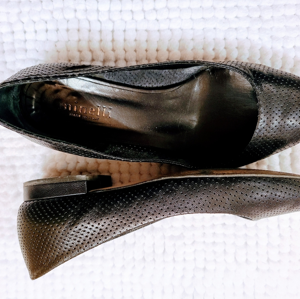 Black Minelli Flats